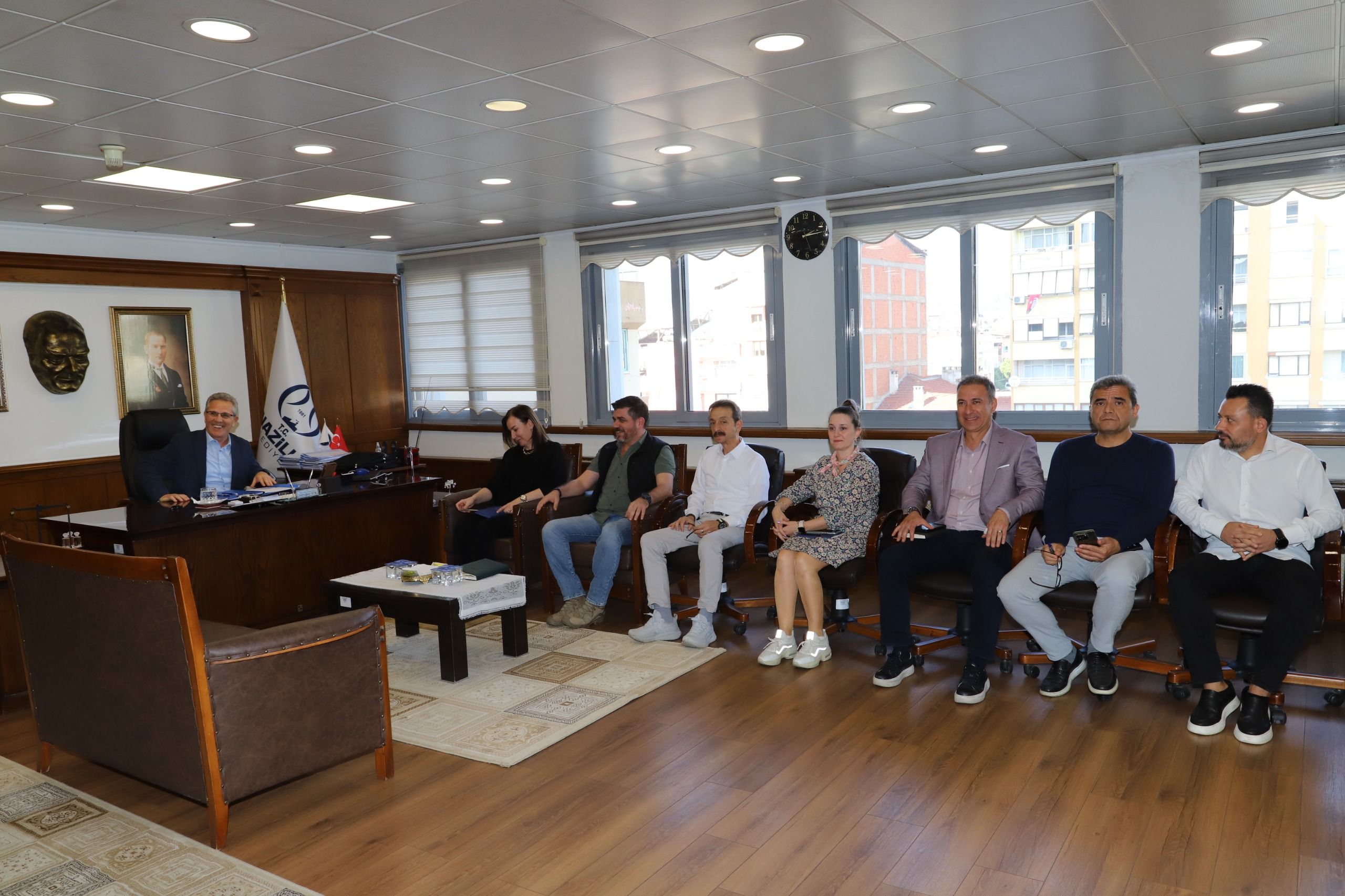 Vatandaşlar derdini Ertuğrul Başkan'a anlattı