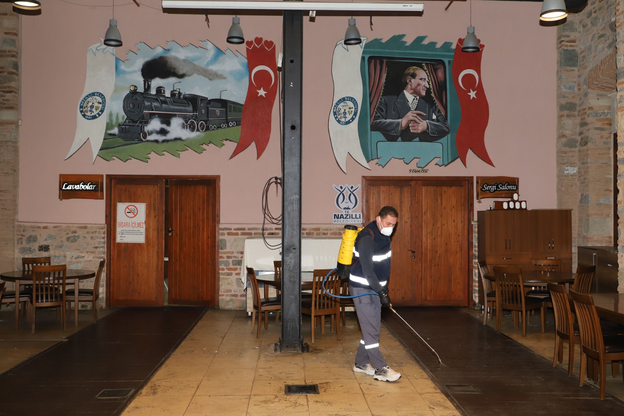 Nazilli Belediyesi’nden iş yeri ilaçlamasına sertifika desteği