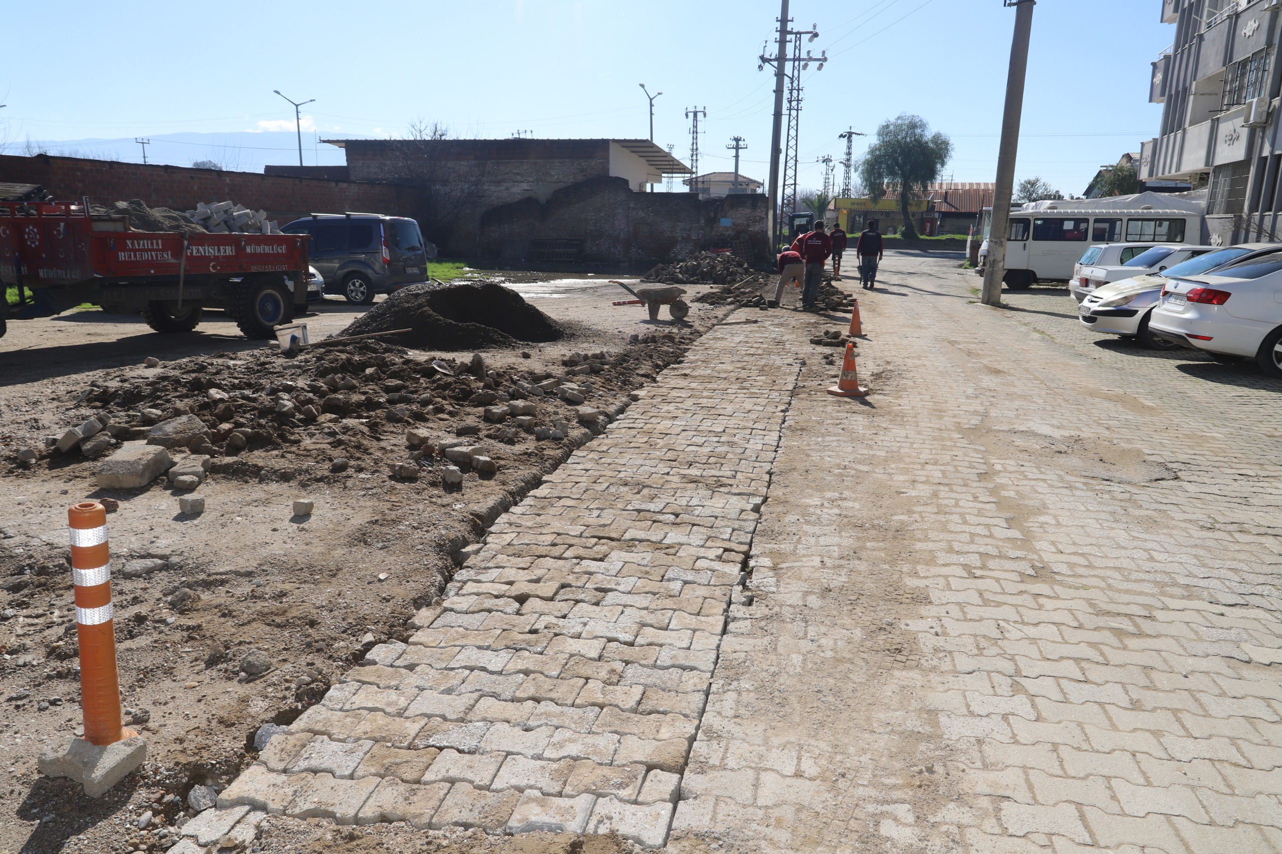 Nazilli’de yol seferberliği