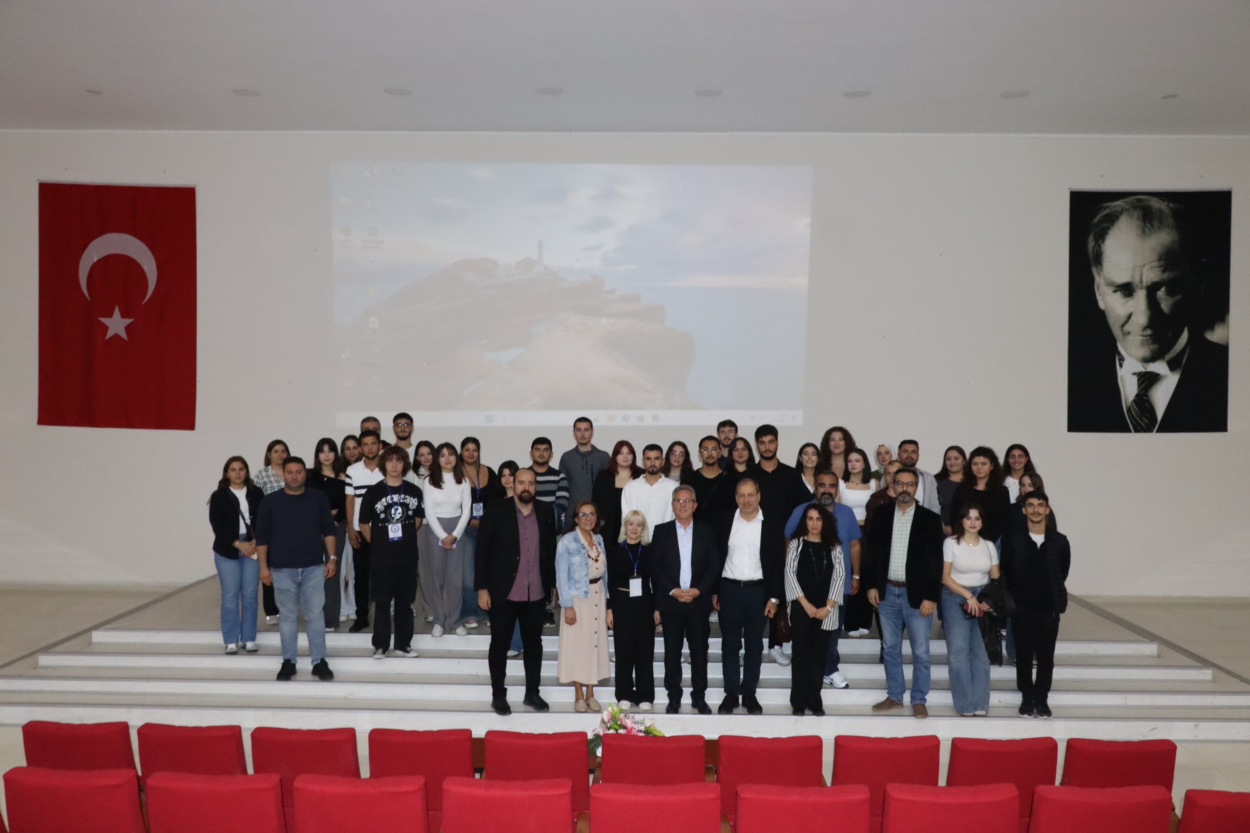 Başkan Tetik üniversite öğrencileri ile buluştu