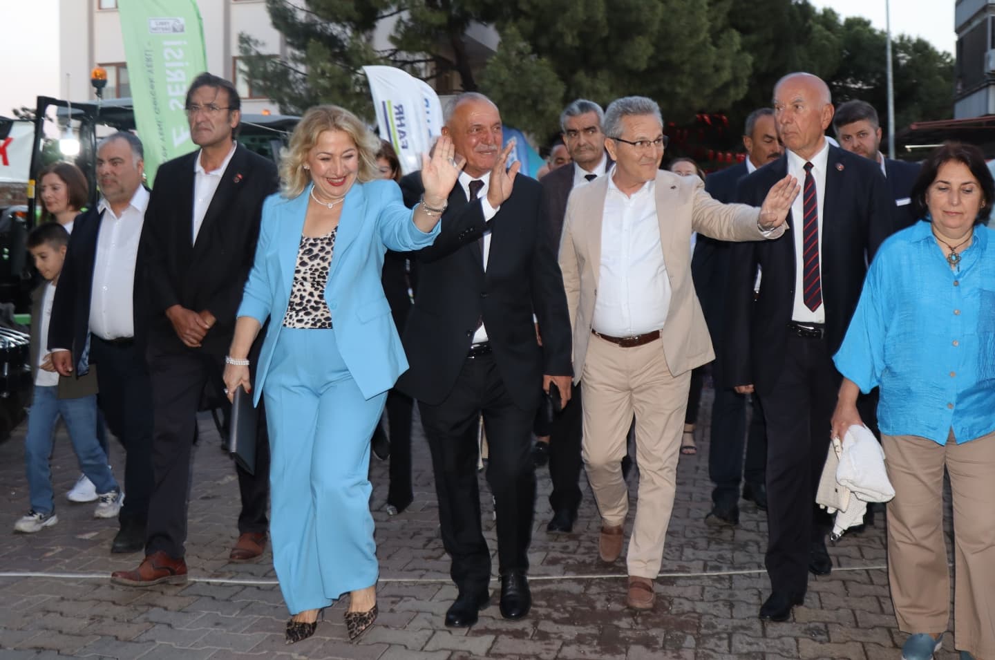 Başkan Tetik, Atça’da Festival Coşkusuna Ortak Oldu