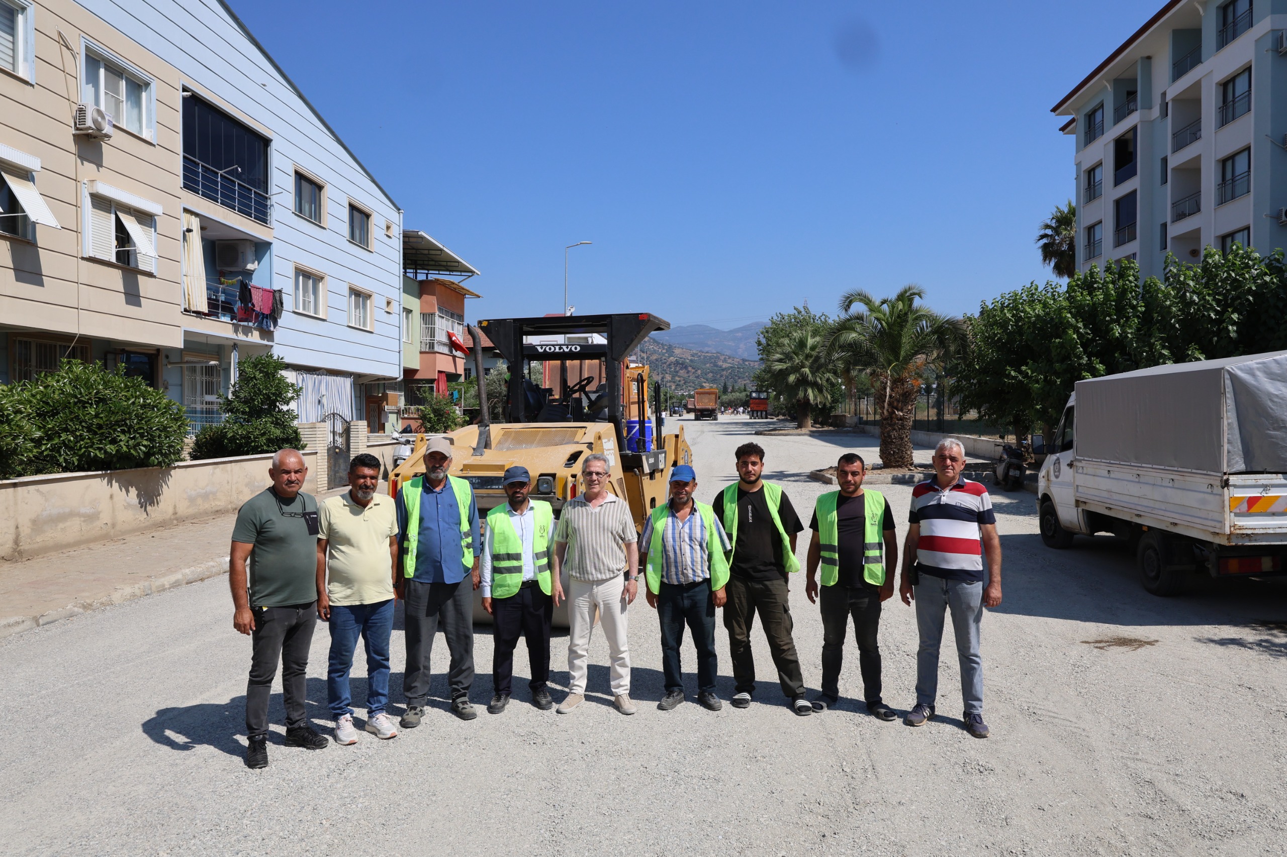 NAZİLLİ BELEDİYESİ’NDEN YOL ÇALIŞMALARIYLA İLGİLİ BİLGİLENDİRME